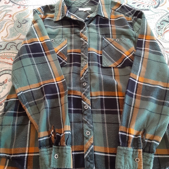 La Hearts Tops - Green pattern flannel